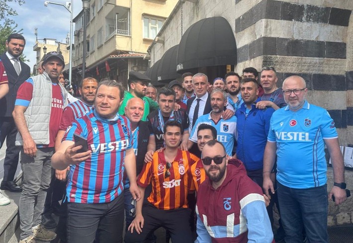 İbrahim Hacıosmanoğlu iki takım taraftarlarıyla buluştu - Resim: 4
