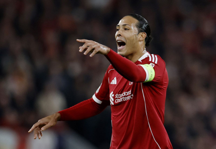 RAMS Park'ın atmosferinden büyülendiler! Liverpool'un 2 yıldızı listede - Resim: 8