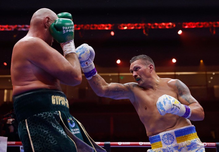 Boksta tarihi gece: Oleksandr Usyk, Tyson Fury'yi yenerek ağır sıklet boks şampiyonu oldu! - Resim: 4
