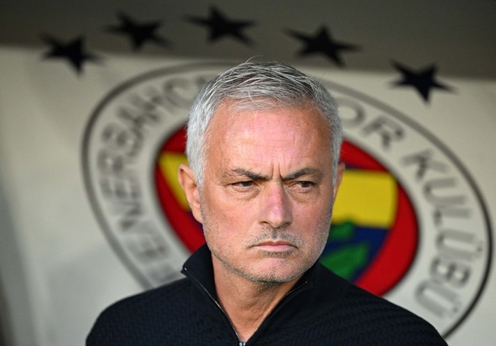 Ali Koç Jose Mourinho'dan vazgeçmiyor! Onu göndereceğine 9 yıldızı satış listesine koydu - Resim: 3