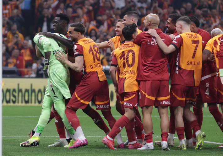 Selçuk İnan Fatih Terim'in 4 milyon euroluk transferini Okan Buruk'tan istedi! - Resim: 5