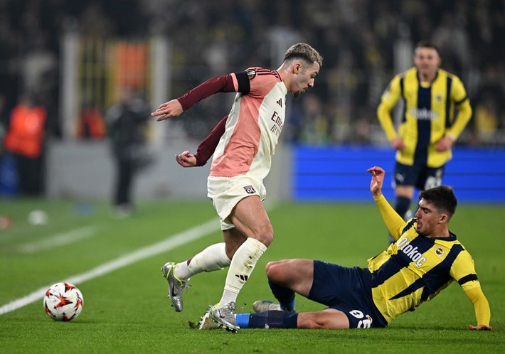 Jhon Duran transferini Yusuf Akçiçek bitirdi: Paranın nerden geldiği belli oldu - Resim: 5