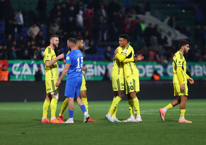 Domenico Tedesco 5 attı yine yaranamadı: 21 milyon euroluk oyuncuyu nasıl sahada tuttun? - Resim: 10