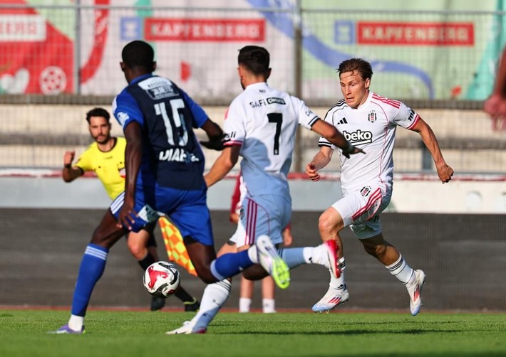 Hazırlık maçında Beşiktaşlı futbolcuları çılgına çeviren olay - Resim: 3
