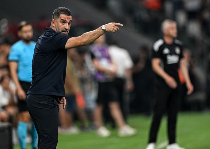 4-2'nin ardından 5 milyon euroluk yıldızı sildi: Sen Beşiktaş'ın topçusu değilsin - Resim: 2