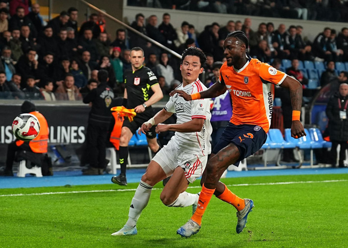 Hyeon-gyu Oh'un performansı Güney Kore'de gündem oldu! "Kim Min jae seviyesinde..." - Resim: 2