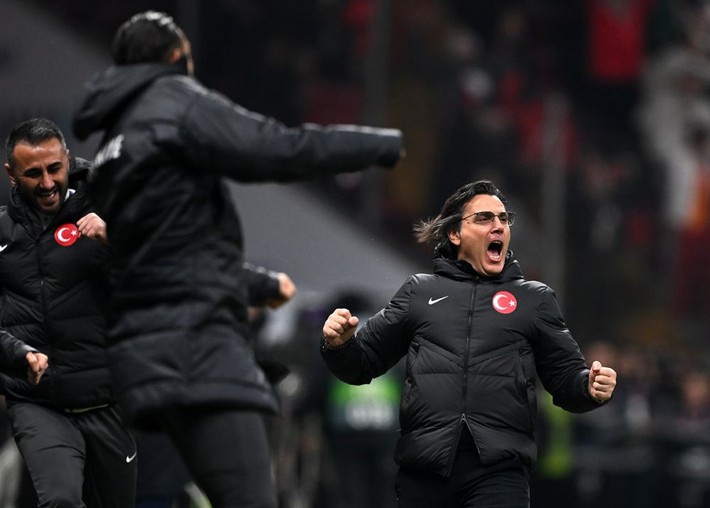 Jorge Jesus, Fatih Terim, Jose Mourinho, İlhan Palut hepsini yakmıştı! Montella kestirip attı - Resim: 9