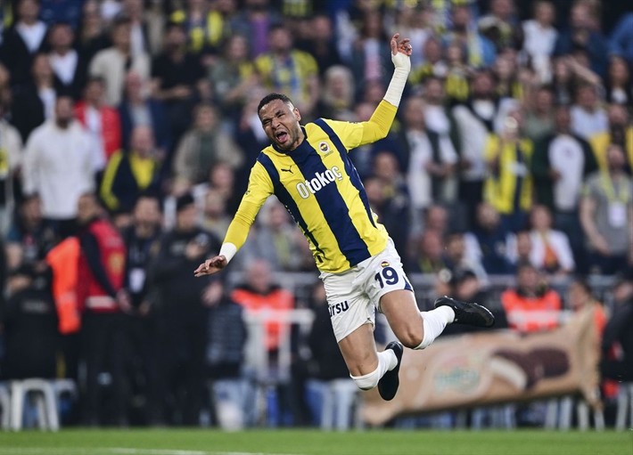Nihat Kahveci derbinin ardından çıldırdı: Hayatımızdan çık ağabey - Resim: 4