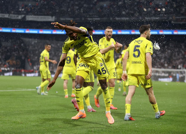 3-2'nin ardından Tedesco'nun hesabını kesti: Sen kaliteni belli ettin hocam! - Resim: 11