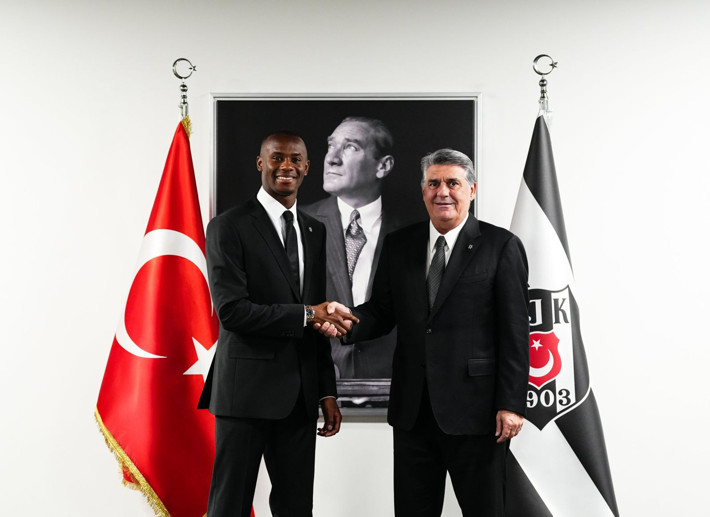 Avrupa ve dünyada resmen açıklanan transferler (2025-26 yaz transfer dönemi) - Resim: 20