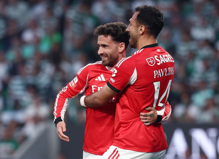 Aziz Yıldırım Rafa Silva'nın gol kralını Fenerbahçe'ye getiriyor: Bonservisi 35 milyon euro - Resim: 2