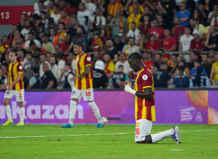 0-0'ın ardından Jose Mourinho'yu istifaya davet etti: Bu takım nasıl sadece bir tane isabetli şut atar? - Resim: 2