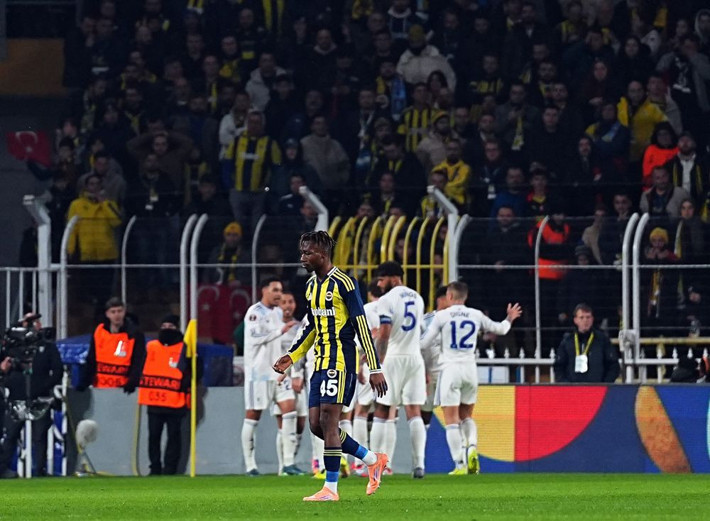 İngiliz basını iki yıldızı öve öve bitiremedi! Sancho etkileyici Bizzot göz alıcı... - Resim: 5