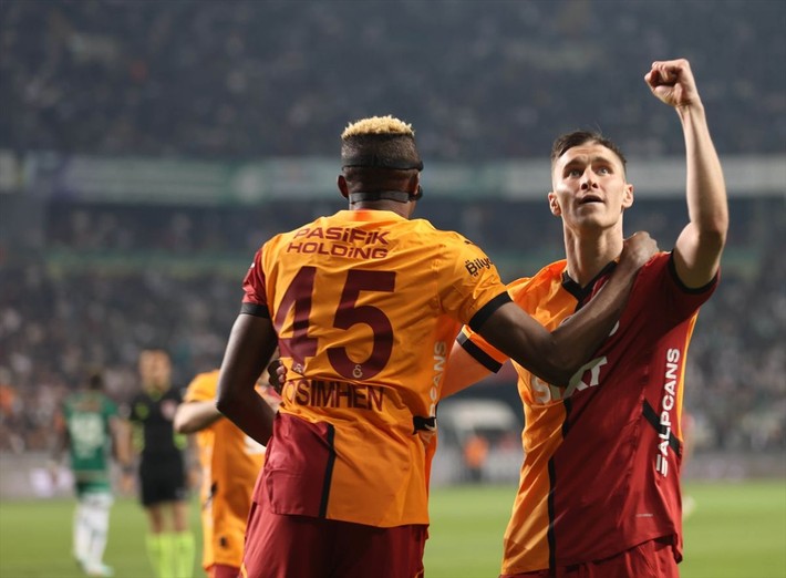 Nihat Kahveci'den ilginç yorum: Galatasaray bu 5'i sevdi ya - Resim: 2