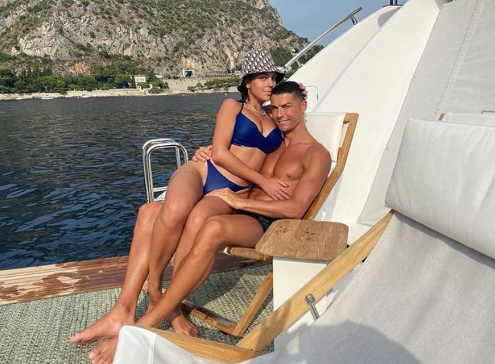 Cristiano Ronaldo'dan Georgina Rodríguez'e evlenme teklifi! Nişanlandılar - Resim: 5