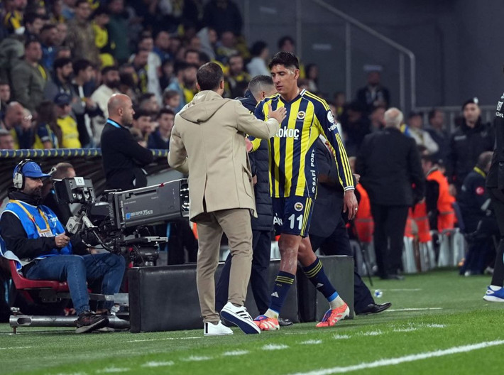 2-1'in ardından Tedesco'nun son maçını açıkladı: Aykut Kocaman ve İsmail Kartal kadrolarını verdi - Resim: 9