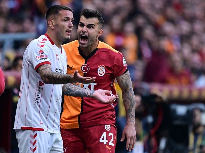 Ali Koç İcardi'yi kendi otelinde ağırladı Yener İnce 4-1'den sonra bombayı patlattı: Bizim oyuncumuz değil - Resim: 4