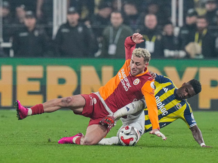 1-1'in ardından Skriniar-Sara pozisyonuna bir tek trio ekibi sarı kart dedi! Yasin Kol'a Caicedo-Merino örneği - Resim: 17