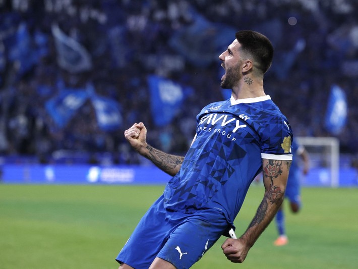 Aleksandar Mitrovic'in menajerinden Osimhen açıklaması! Galatasaray taraftarı heyecanlandı - Resim: 3