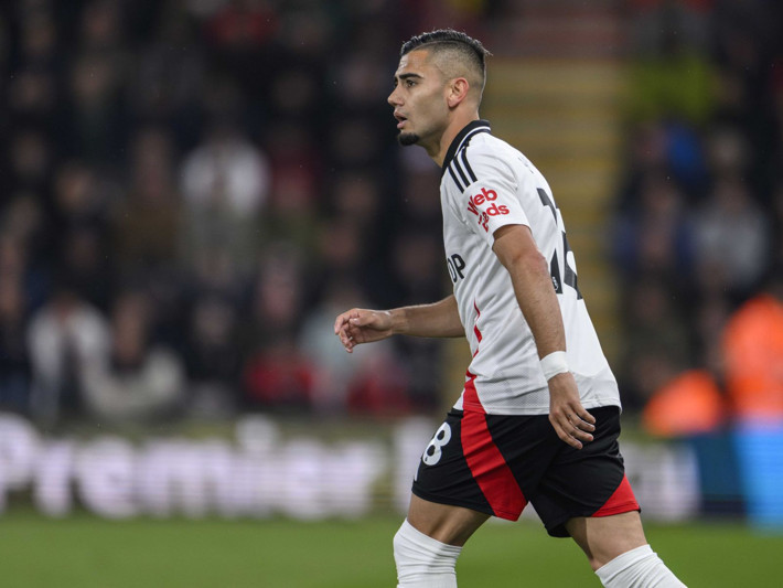 Devin Özek'ten Jose Mourinho'ya tam 12 orta saha teklifi! - Resim: 4