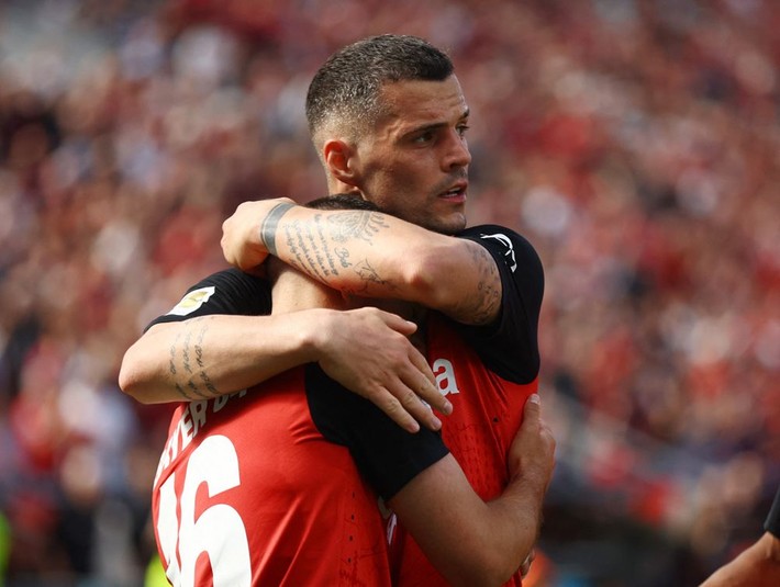 Dursun Özbek'in 9 numarası Osimhen 10 numarası Arda Güler olacak! Galatasaray transferde büyük oynuyor - Resim: 7