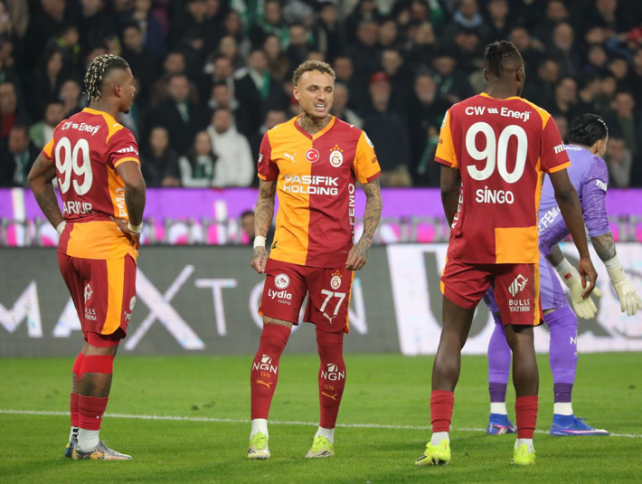 Galatasaray'la Napoli arasında dikkat çeken takas! Ver Singo'yu al Noa Lang'ı! - Resim: 9