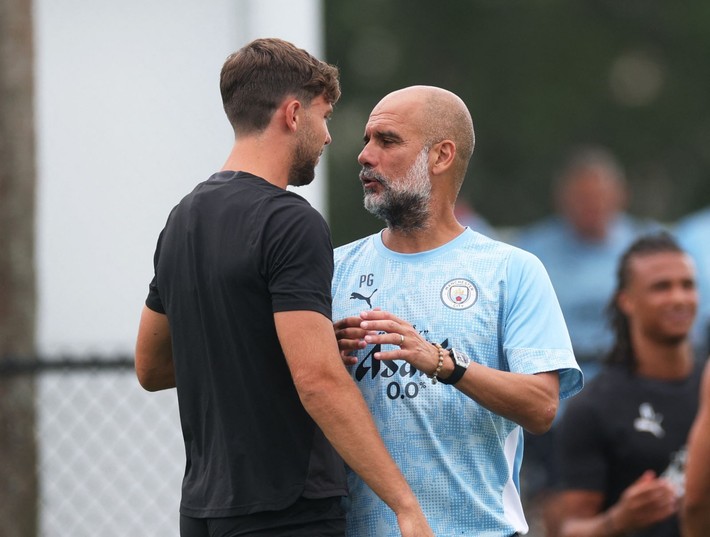 Galatasaray'a müjde! Manchester City 4 futbolcuya izin verdi - Resim: 1