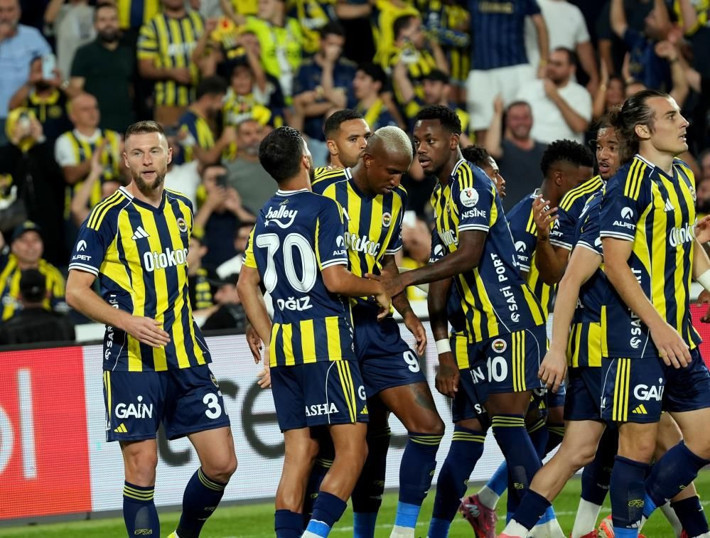 Nihat Kahveci: Birinin uyarması lazım! Çok kırmızı kart yer - Resim: 2