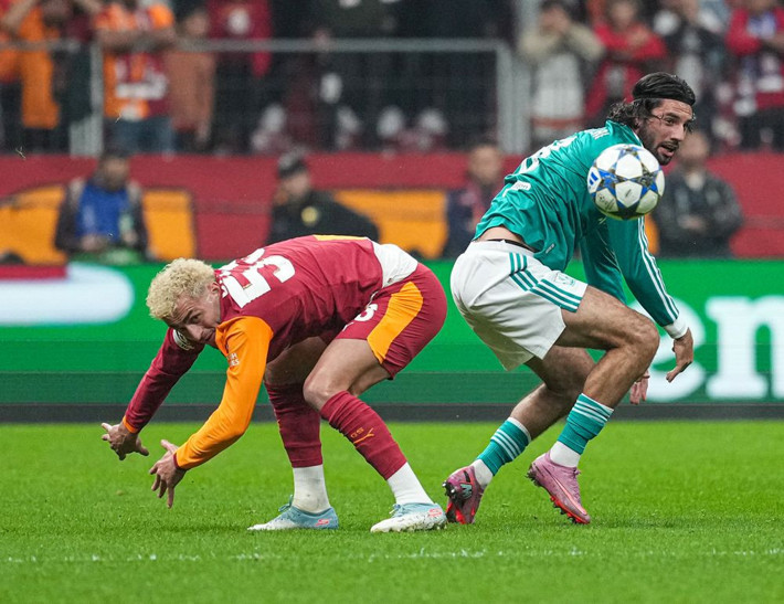 1-0'ın faturası olmaz mı tabii ki olur! Okan Buruk yıldız futbolcuyu 1 dakika bile oynatmadı - Resim: 4