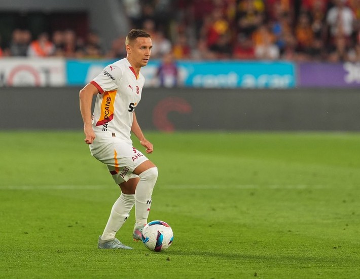 Frankowski ne Rennes'e gitti ne Lens'e! İşte yeni takımı - Resim: 6