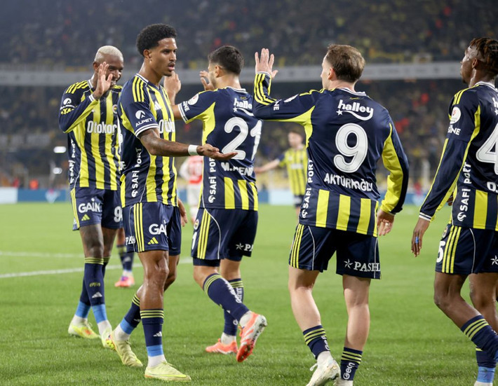 İrfan Can Kahveci Galatasaraylı yıldızın yanına gidiyor! Fransa'ya bilet kesildi - Resim: 2