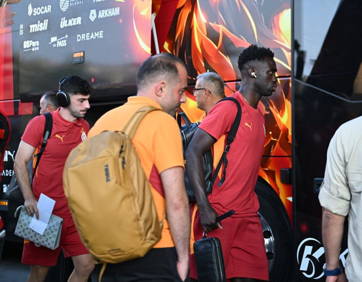 Icardi'nin sözü pankart oldu! Gaziantep'de Galatasaray'a karşılama - Resim: 2