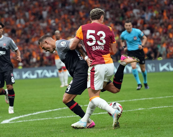 Sergen Yalçın Barış Alper Yılmaz'ı kilitledi yıldız futbolcunun yeni sözleşme hayali sona erdi - Resim: 4