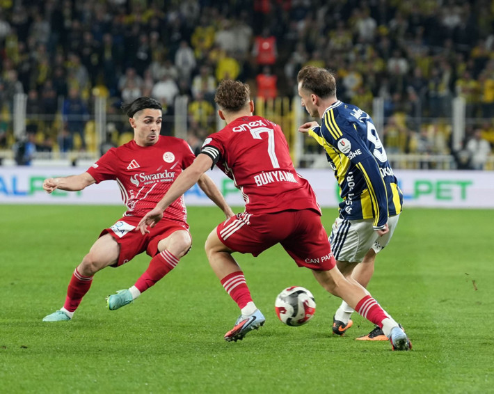 Spor yazarları Fenerbahçe-Antalyaspor maçını yorumladı! "Tedesco'nun kadro tercihleri..." - Resim: 3