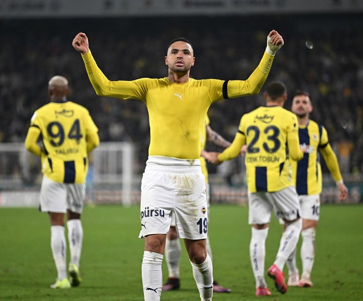 Ali Koç bir değil iki Galatasaraylı yıldızla masaya oturdu! Dursun Özbek'in şampiyonluk sevinci kursağında kalacak - Resim: 2