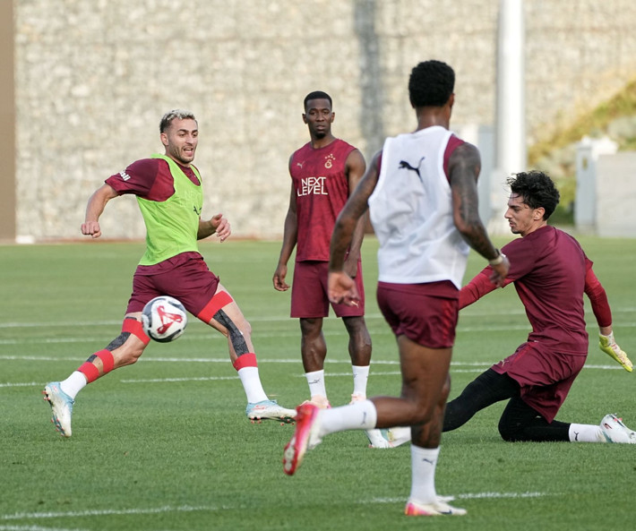 Galatasaray'da temizlik haftası! Okan Buruk onayı verdi "Bunları gözüm görmesin" - Resim: 2