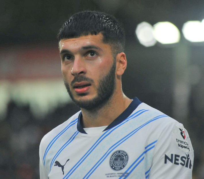 Tedesco Kerem Aktürkoğlu'na, Nene'ye, En Neysri'ye değil kötü futbolun faturasını 12 dakika oynayan yıldıza kesti - Resim: 6