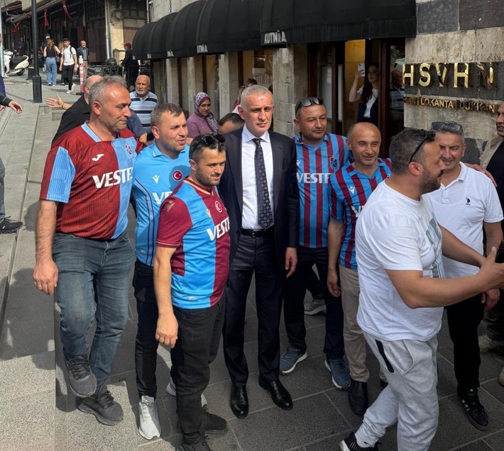 İbrahim Hacıosmanoğlu iki takım taraftarlarıyla buluştu - Resim: 3
