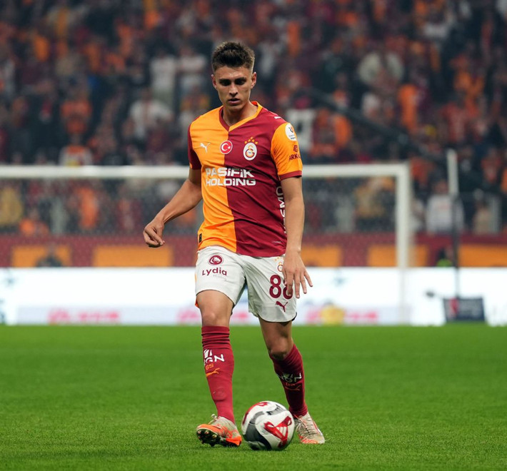 Okan Buruk Gençlerbirliği maçında forma verdiği oyuncuyu Şampiyonlar Ligi kadrosuna yazmamış! - Resim: 5