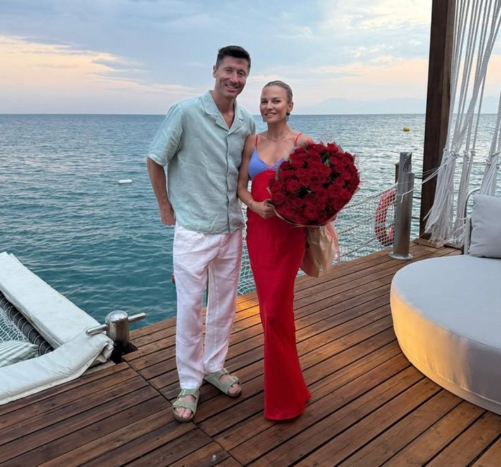 Robert Lewanwoski'nin Antalya'ya neden geldiği ortaya çıktı - Resim: 4