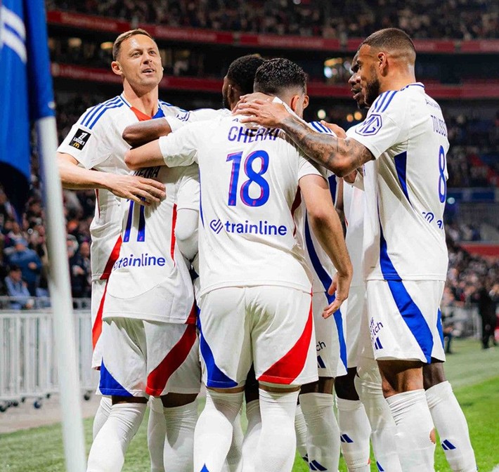 Lyon'da 7 futbolcu ayrılmaya karar verdi! Süper Lig'den ilk teklifler yapıldı - Resim: 7