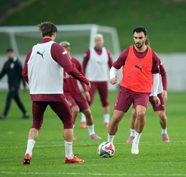 Galatasaray'da ayrılık sürprizi! Suudi Arabistan ekipleri peşinde - Resim: 4