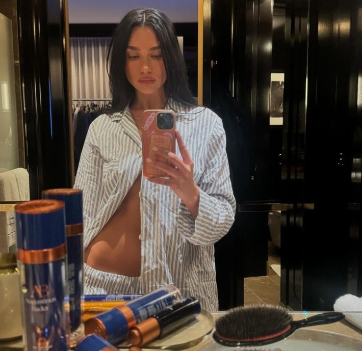 Yenikapı'da tarihi kutlama! Dua Lipa'nın Galatasaray'a cevabı ortaya çıktı - Resim: 6
