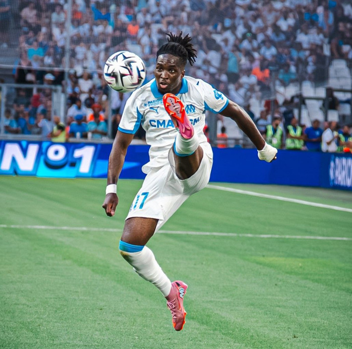 Serdal Adalı yumruk yumruğa kavga eden futbolculardan birini istiyor! Satış listesindeler - Resim: 5