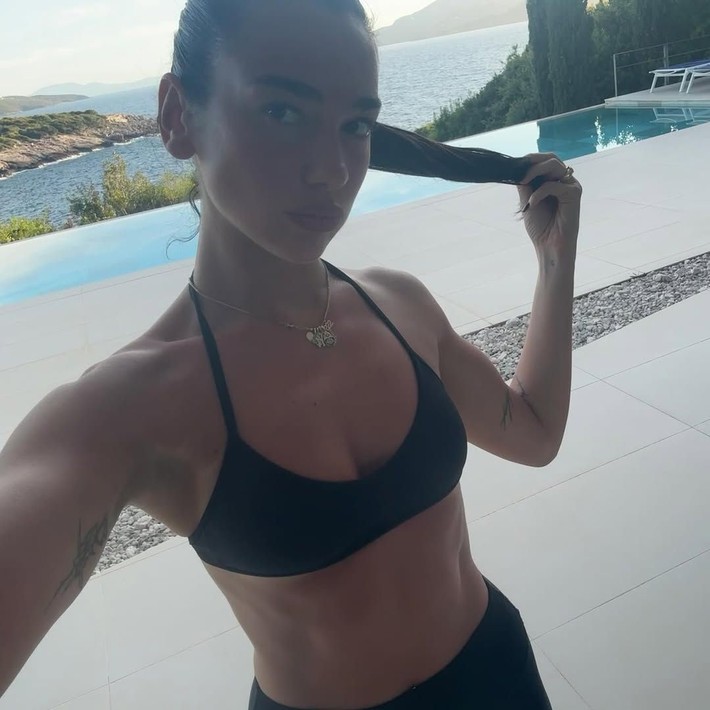 Yenikapı'da tarihi kutlama! Dua Lipa'nın Galatasaray'a cevabı ortaya çıktı - Resim: 8