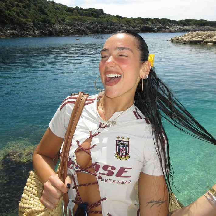 Yenikapı'da tarihi kutlama! Dua Lipa'nın Galatasaray'a cevabı ortaya çıktı - Resim: 3