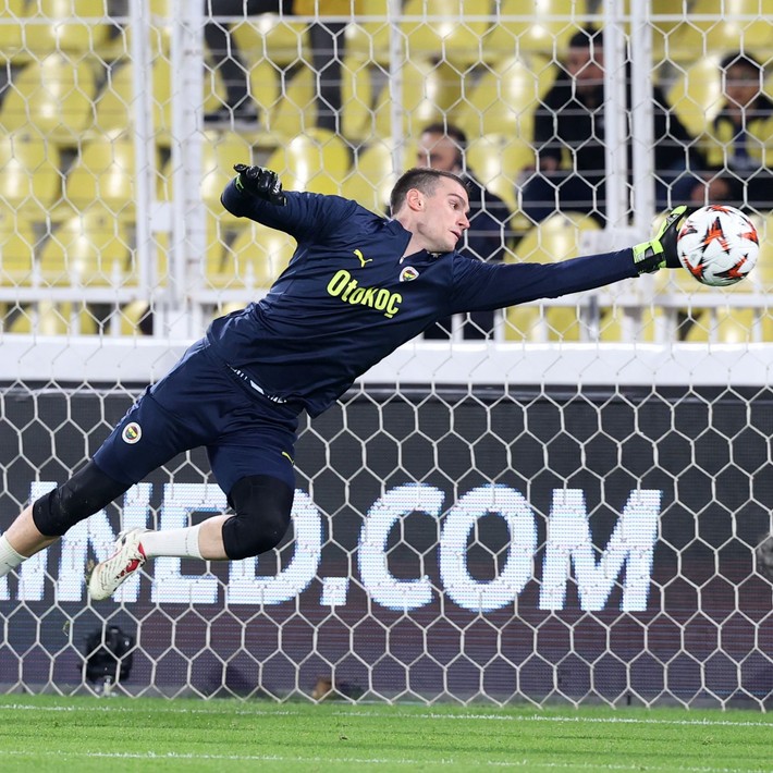 Kim Min Jae ve Eljif Elmas, Livakovic'in Fenerbahçe kariyerini bitirdi! Yeni kaleci İtalyan'dan geliyor - Resim: 3