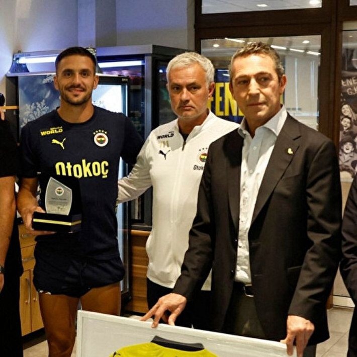 Jose Mourinho'dan Acun Ilıcalı'ya sert tepki: Bize bunu mu layık gördünüz! - Resim: 15