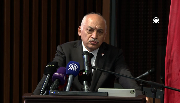 Mehmet Büyükekşi: Bilimin gösterdiği yolda çalışmalarımızı sürdürüyoruz