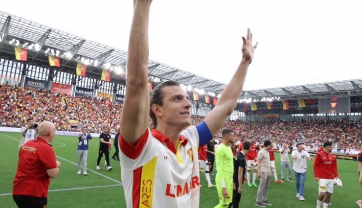 Göztepe'den Atınç Nukan'a veda videosu